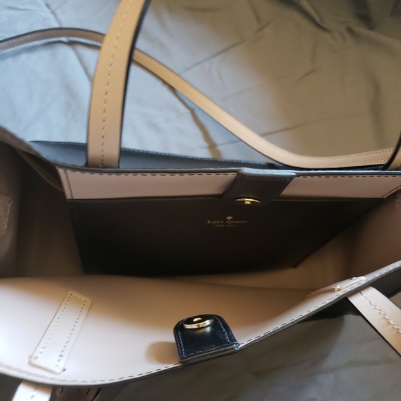 Kate Spade - Picture 3 of 5